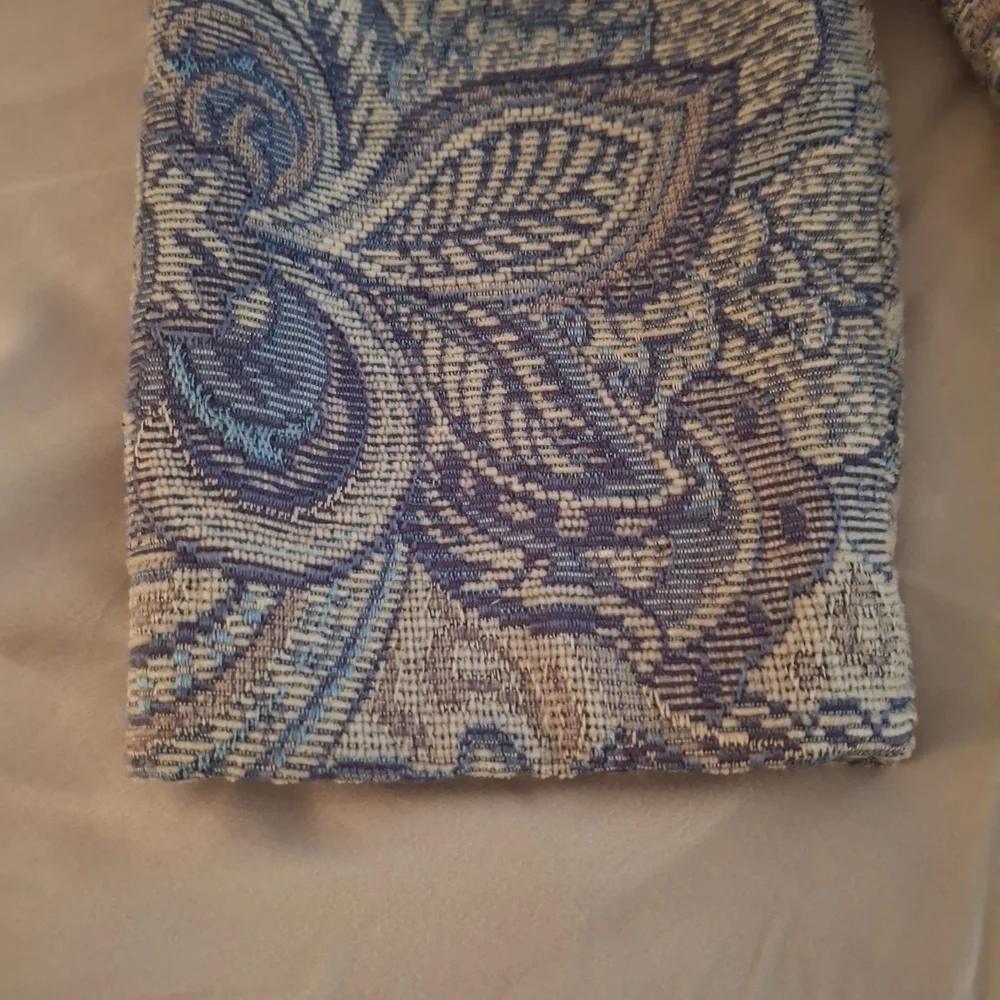 Alfred Dunner Women's Blue and Cream Tapestry Jacket